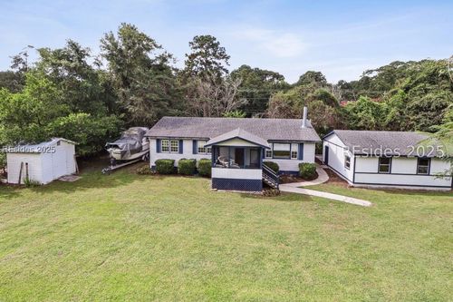 1961 Colonial Ave, Beaufort, SC, 29906-9413 | Card Image