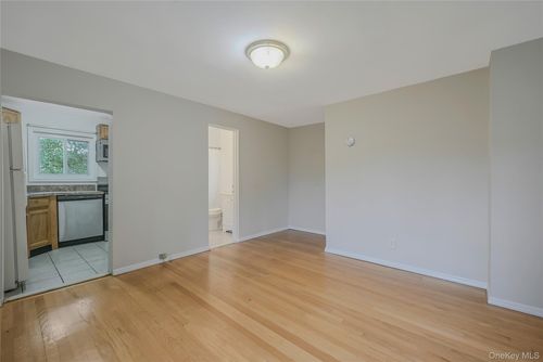 148 S 4th St, Bethpage, NY, 11714-2503 | Card Image