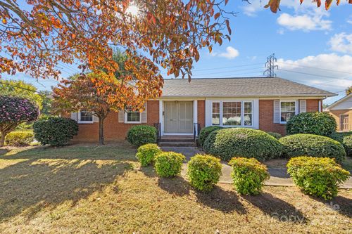 1643 Laurel Ln, Gastonia, NC, 28054-5761 | Card Image