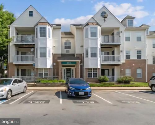 2-308-8941 Town Center Cir, UPPER MARLBORO, MD, 20774-4757 | Card Image