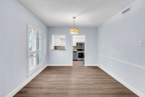 118-6017 E University Blvd, Dallas, TX, 75206-9115 | Card Image