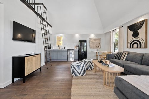 a-1507 Drake Ave, Austin, TX, 78704-2440 | Card Image