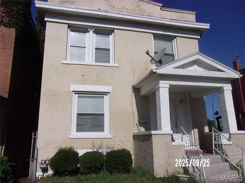1387 Temple Pl, Saint Louis, MO, 63112-3962 | Card Image