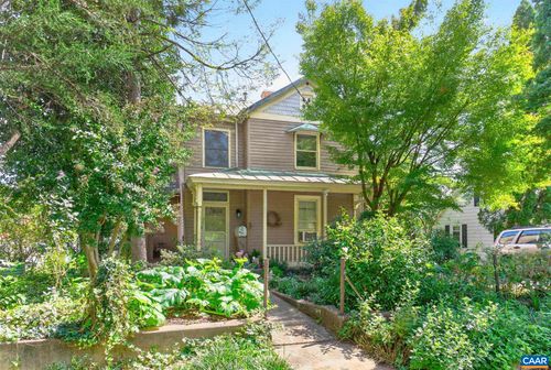 518 8th St Ne, CHARLOTTESVILLE, VA, 22902-4702 | Card Image