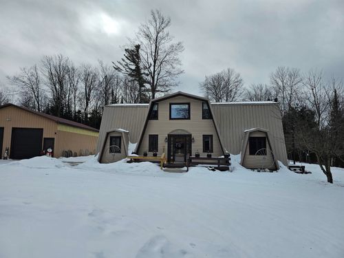 5800 Town Hall Rd, Hale, MI, 48739-9176 | Card Image