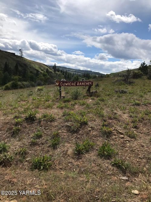 NNA Cowiche Basin Rd, Cowiche, WA, 98923 | Card Image