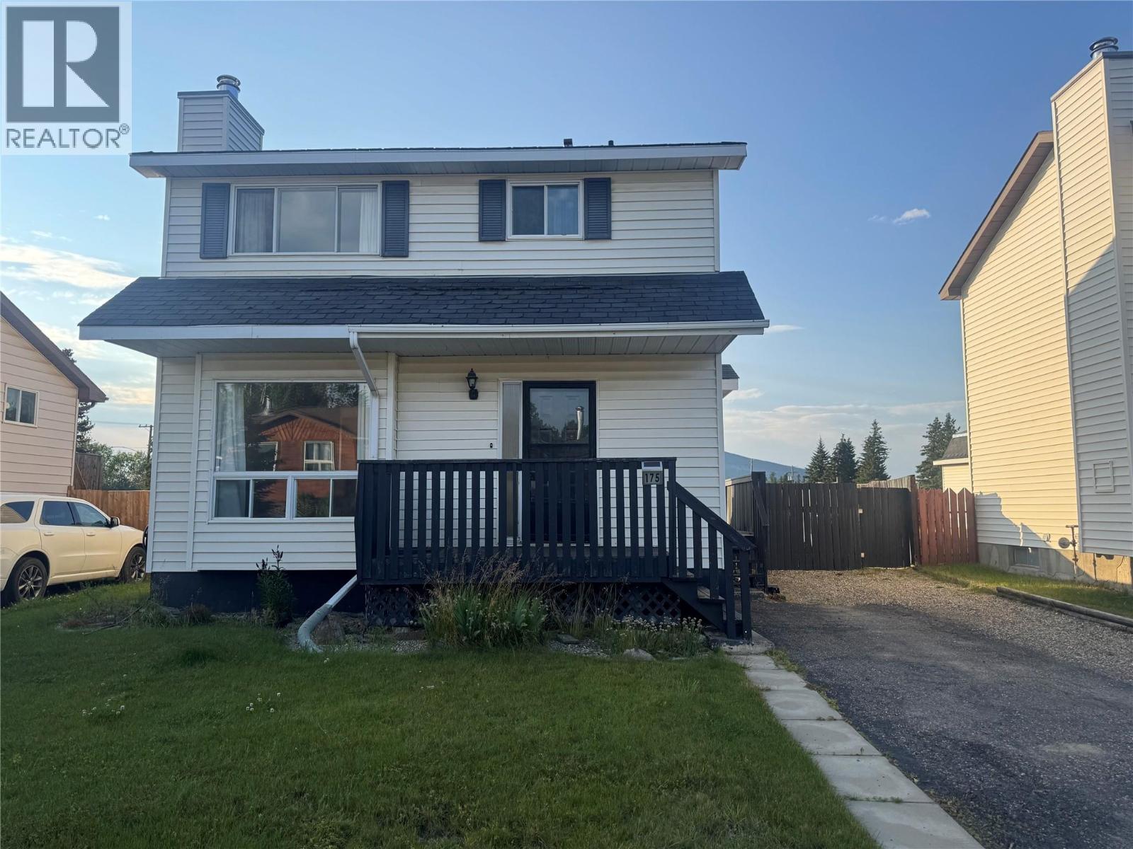 Residential in Tumbler Ridge