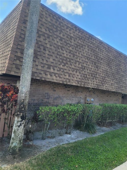 5961 Nw 54th Ln, Tamarac, FL, 33319-2456 | Card Image