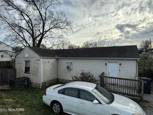 800 Sidebrook Ave, Knoxville, TN, 37921-6828 | Card Image