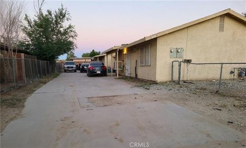 apt-a-18605 New Hampshire St, Adelanto, CA, 92301-7006 | Card Image