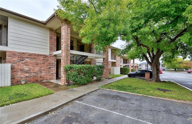 APT-112 - 1705 Crossing Pl, Condo with 2 bedrooms, 2 bathrooms and 2 parking in Austin TX | Image 25