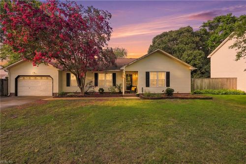 1032 Wasserman Dr, Virginia Beach, VA, 23454-6903 | Card Image