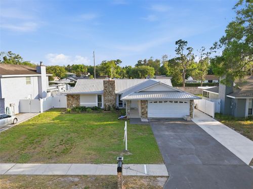 5520 Fulmar Dr, TAMPA, FL, 33625-1952 | Card Image