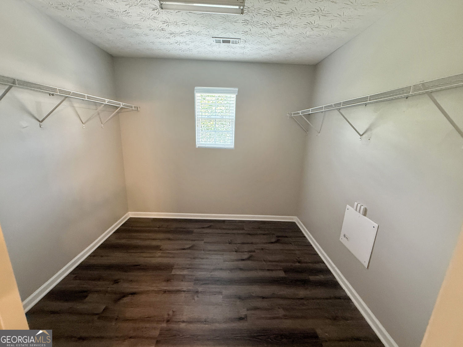 Residential in Lithia Springs 4