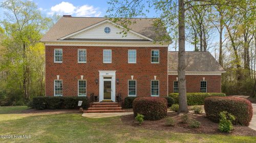 300 Silverleaf Ct, Greenville, NC, 27834-0531 | Card Image