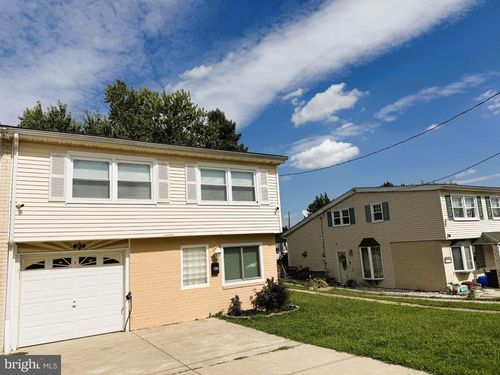 657 Artwood Dr, PHILADELPHIA, PA, 19115-2826 | Card Image