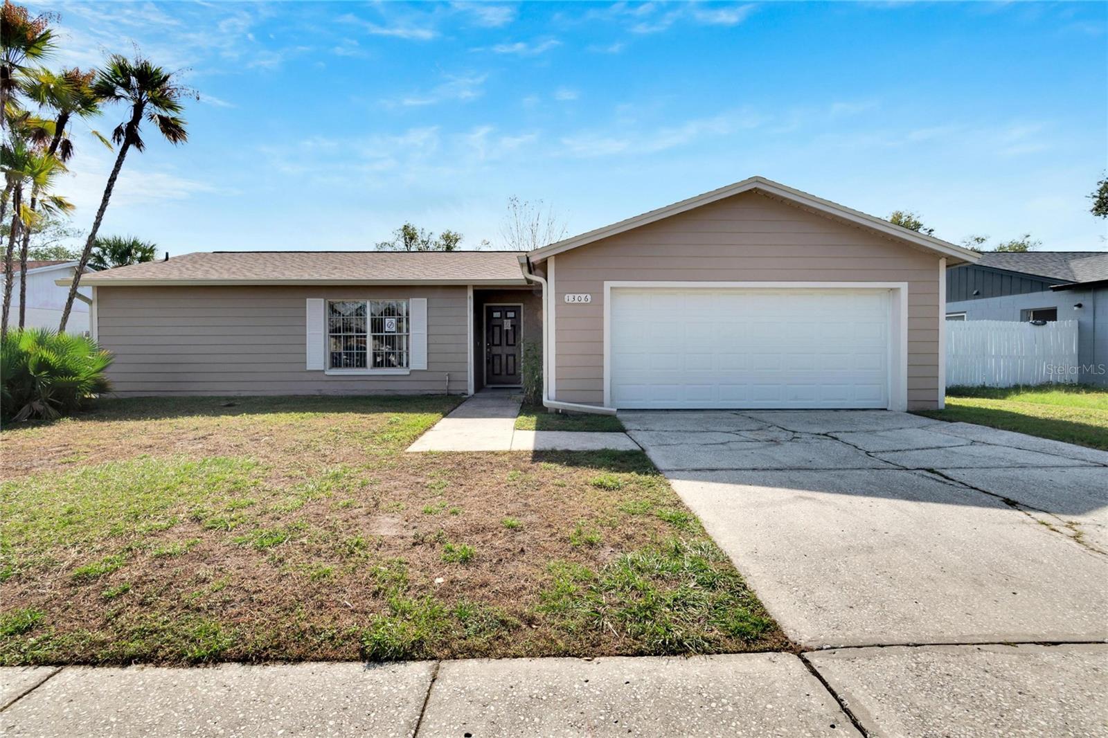 1306 Foxboro Drive, For Sale in Brandon Zoocasa