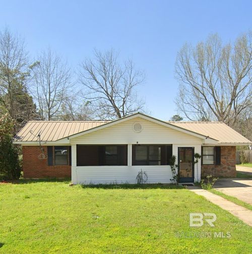 108 Elizabeth St, Evergreen, AL, 36401-2505 | Card Image