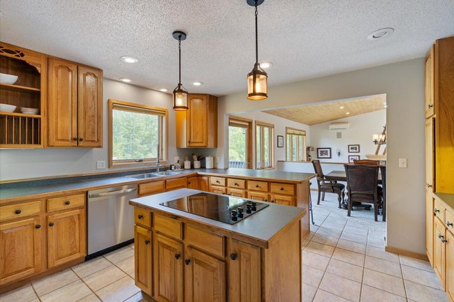 1312 8 Th Ave Nw, House other with 5 bedrooms, 2 bathrooms and null parking in Chisholm MN | Image 4