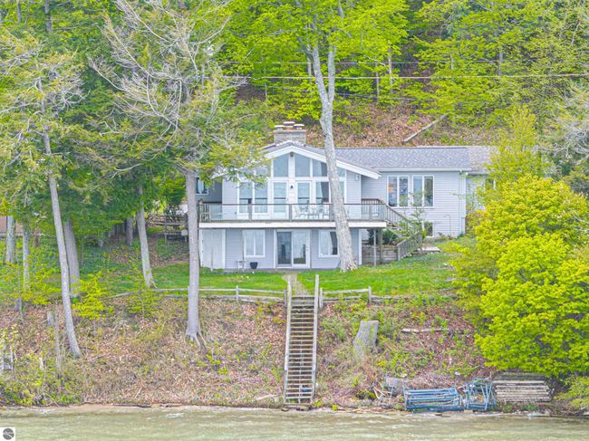 6514 Beechtree Rd, House other with 4 bedrooms, 2 bathrooms and null parking in Glen Arbor MI | Image 5