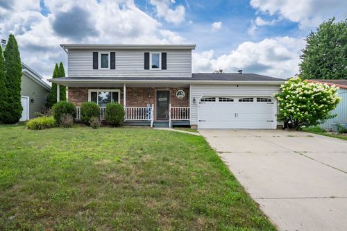 2811 Phillip Pl, Bloomington, IL, 61704-4637 | Card Image