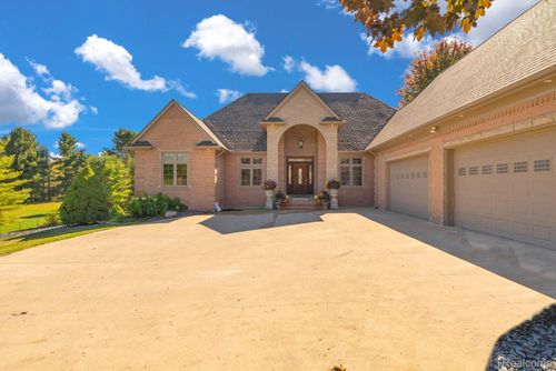 7260 34 Mile Rd, Bruce Twp, MI, 48065-3008 | Card Image