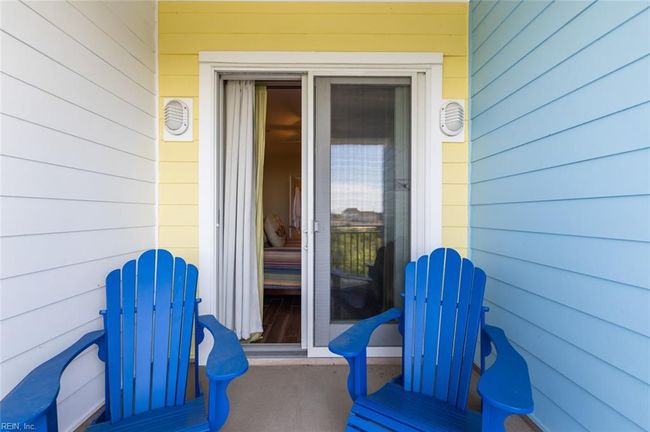 APT-121B - 3738 Sandpiper Rd, House attached with 2 bedrooms, 2 bathrooms and null parking in Virginia Beach VA | Image 47