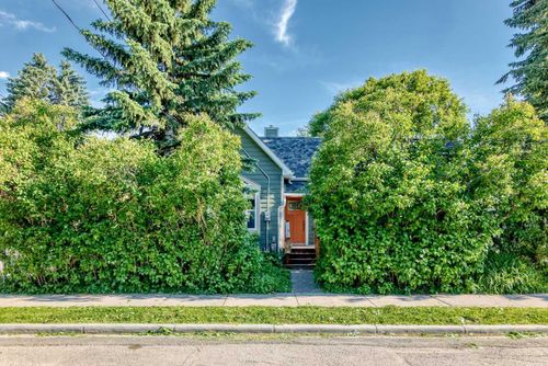 43 New St Se, Calgary, AB, T2G3X8 | Card Image