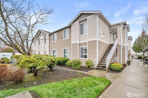 111-10015 186th Pl E, Puyallup, WA, 98375-1812 | Card Image