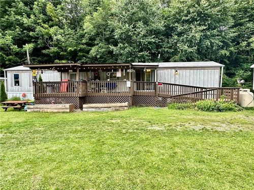 9139 E Shore Rd, Bath, NY, 14810-7563 | Card Image