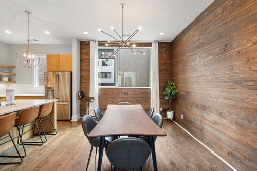 c-1007 12th Ave S, Nashville, TN, 37203-4707 | Card Image