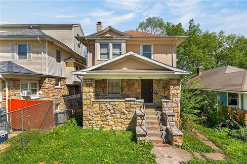 4423 Flora Ave, Kansas City, MO, 64110-1427 | Card Image