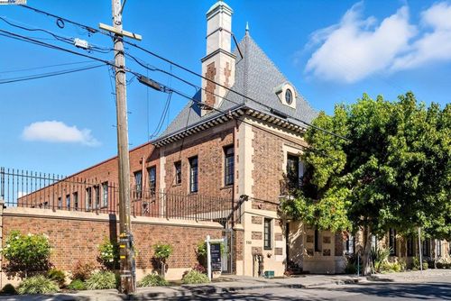 apt-106-730 29th St, Oakland, CA, 94609-3586 | Card Image