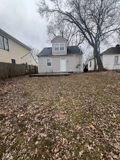 3915 Hillside Ave, Indianapolis, IN, 46205-2948 | Card Image