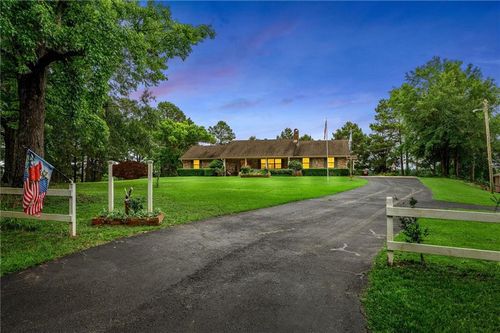 236 Charlie Cannon Rd, Coushatta, LA, 71019-5272 | Card Image