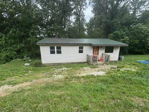 3685 Morrow Rd, Huntington, WV, 25701-9379 | Card Image