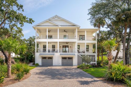 28 22nd Ave, Isle of Palms, SC, 29451-2381 | Card Image