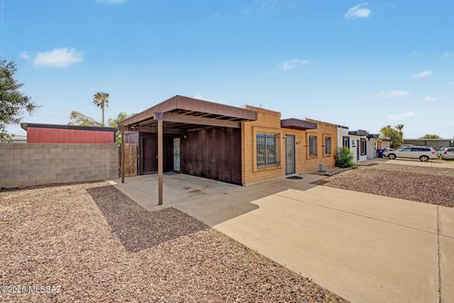 6548 E Barrow Street, Tucson, AZ, 85730 | Card Image