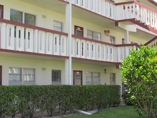 310 Brighton H, Condo with 2 bedrooms, 2 bathrooms and null parking in Boca Raton FL | Image 28