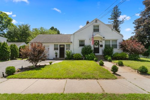 15 Bellevue Ave, Longmeadow, MA, 01106-3110 | Card Image