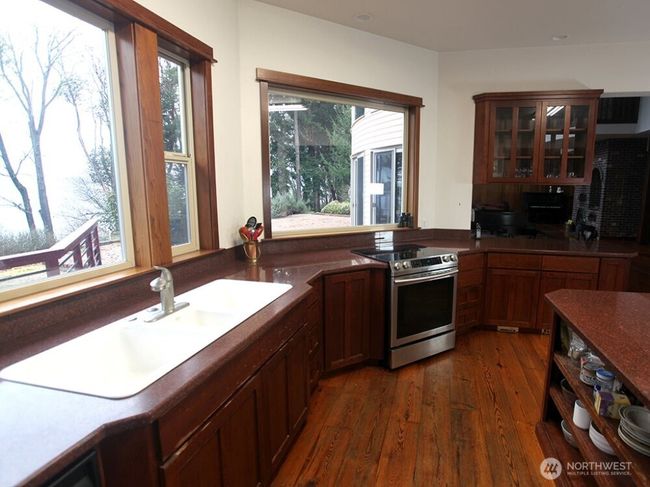 14405 Sw Pohl Rd, House other with 4 bedrooms, 4 bathrooms and 7 parking in Vashon WA | Image 8