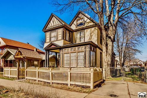 417 11th St, Pueblo, CO, 81003-2806 | Card Image