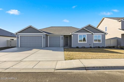 5050 Woolsey Rd, Yakima, WA, 98903-5824 | Card Image