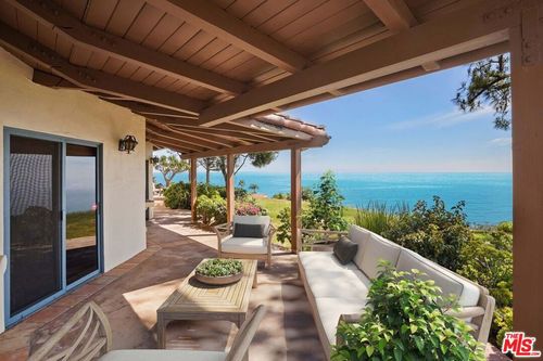 gh-4211 Avenida De La Encinal, Malibu, CA, 90265-2501 | Card Image