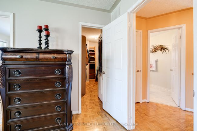 249 Mossbrook Sq, House other with 4 bedrooms, 4 bathrooms and 2 parking in Pickering ON | Image 28
