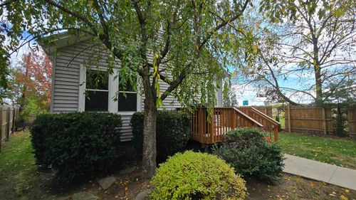 376 S Main St, Concord, NH, 03301-3464 | Card Image