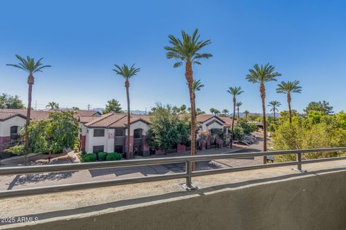 144-300 N Gila Springs Blvd, Chandler, AZ, 85226-2727 | Card Image