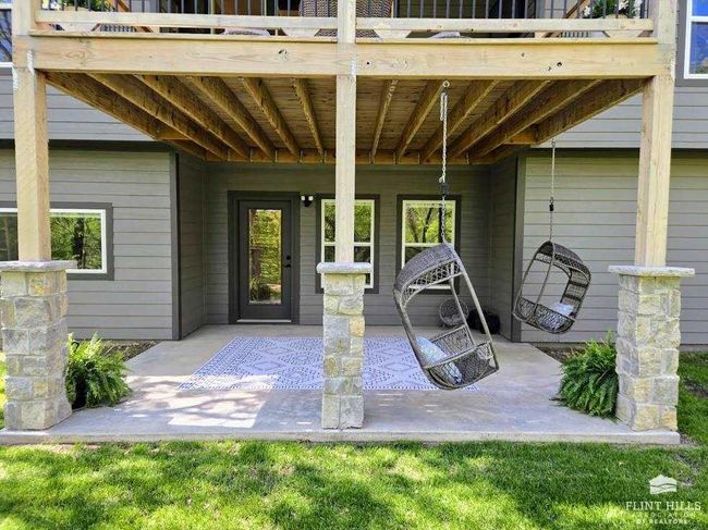 4412 Grande Bluffs Ct, House other with 5 bedrooms, 5 bathrooms and null parking in Manhattan KS | Image 33
