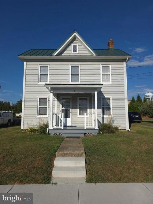 10 Maple Ave, WALKERSVILLE, MD, 21793-8217 | Card Image