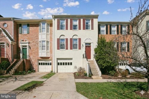2010 Pieris Ct, Vienna, VA, 22182-3956 | Card Image